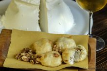 Bocconcini di ricotta di Bufala e noci - immagine 2