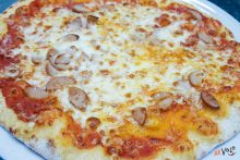 Pizza wurstel