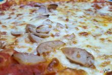 Pizza wurstel