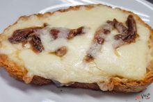 Bruschetta mozzarella ed alici
