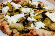 pizza scarola olive pomodori verdi mozzarella