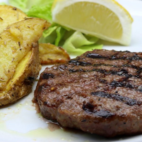 Hamburger di castrato alla cacciatora