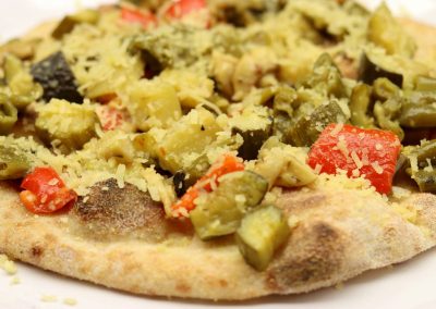 Focaccina vegana mix verdure e formaggio vegetale Gondino