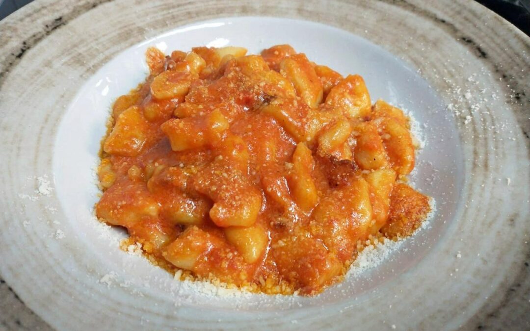 Gnocchi di patate all'amatriciana