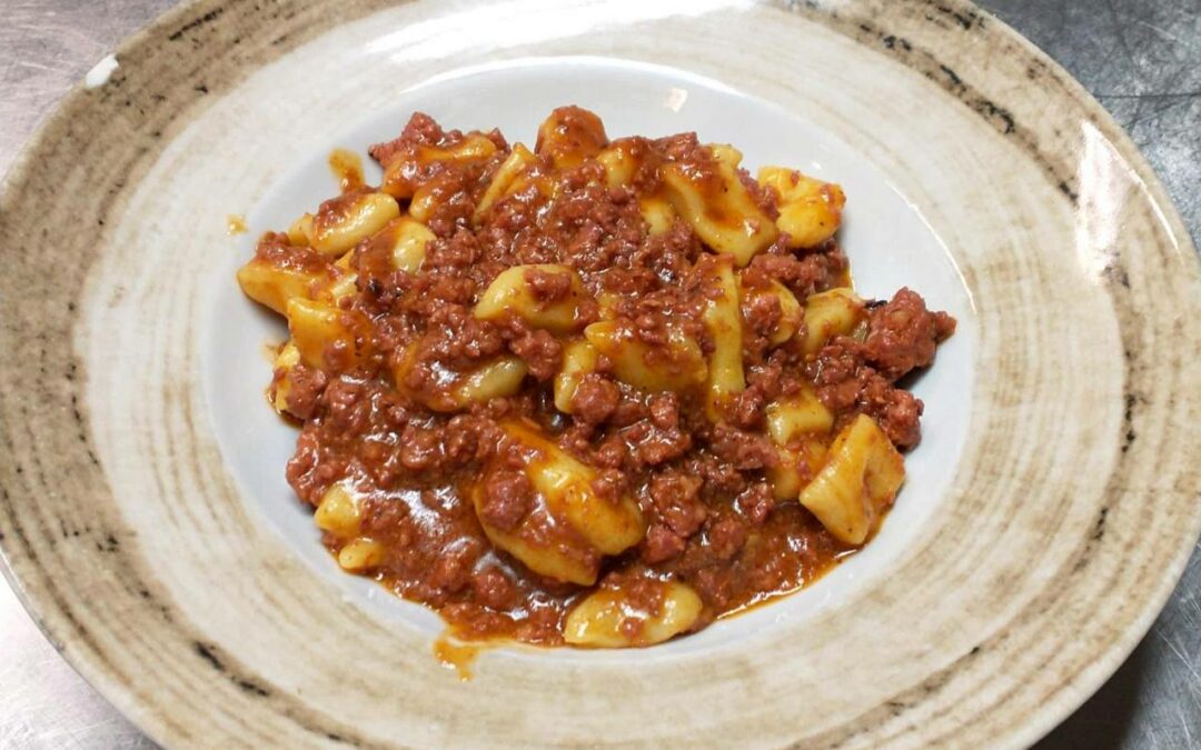 Gnocchi di patate al ragù