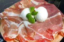 Taglierino Speck, Prosciutto e Bufala